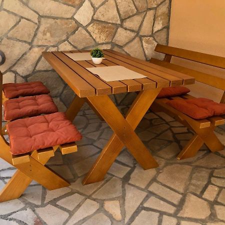 Žanjice Luxury Suite Luštica Extérieur photo