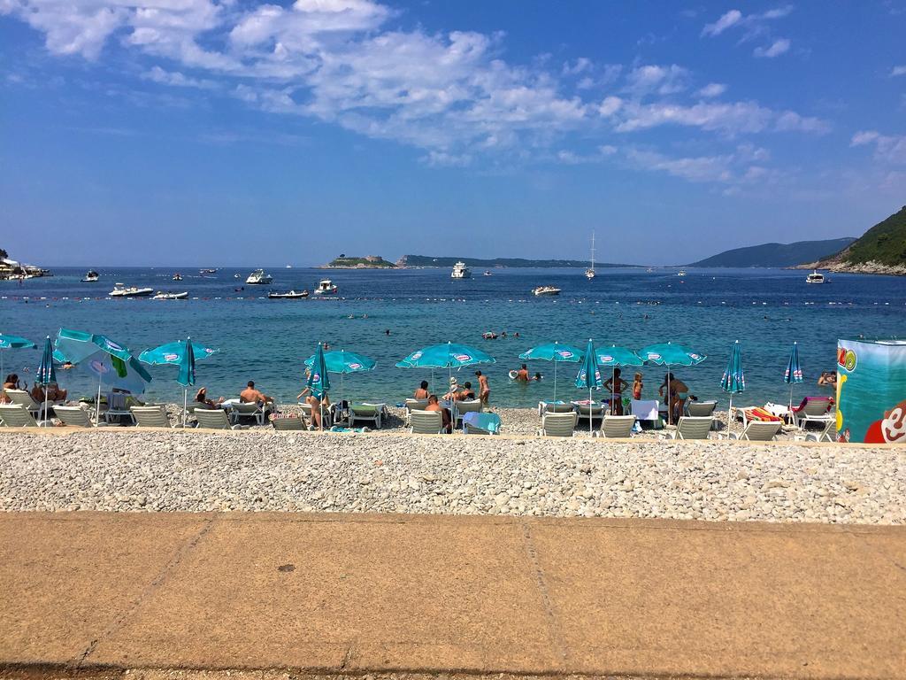 Žanjice Luxury Suite Luštica Extérieur photo