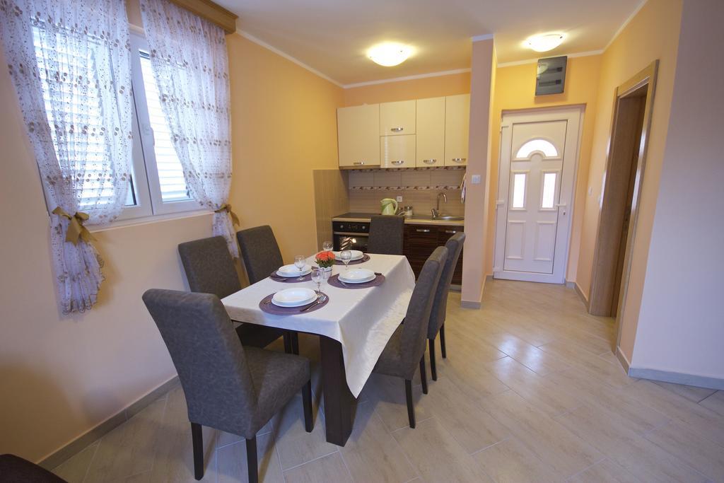 Žanjice Luxury Suite Luštica Extérieur photo